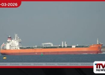 පෙට්‍රල් සහ ඩීසල් රැගත් ඉන්ධන නෞකාවක් කොළඹ වරායට – ගොඩබෑම් කටයුතු ඇරඹෙයි