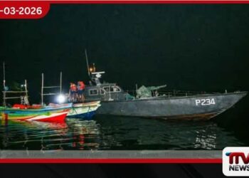 නීති විරෝධී ධීවර කටයුතුවල නිරත වූ 53 දෙනෙකු නාවික හමුදා දැලට