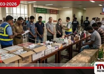 රුපියල් කෝටියකට අධික  විදේශීය දුම්වැටි සහ සුවඳවිලවුන් තොගයක්  සමඟ සැකකරුවන් පස්දෙනෙකු කටුනායකදී දැලට