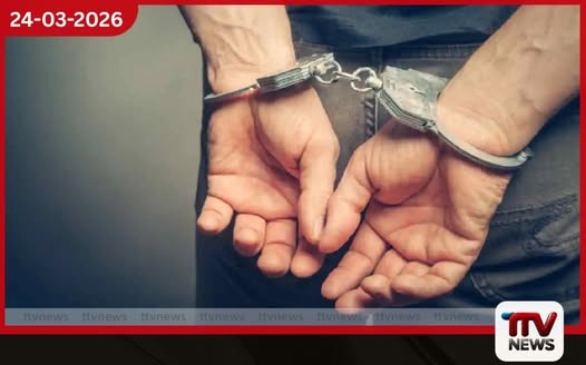 මුල්ලේරියාවේදී වල්පොල ලලා  තියුණු ආයුධ සහ අයිස් මත්ද්‍රව්‍ සමඟ අත්අඩංගුවට