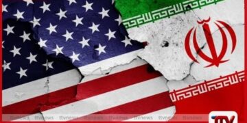 ඉරානය තෙල් නැව් 10කට  හෝමුස් සමුද්‍ර සන්ධිය හරහා  යාමට අවසර ලබා දෙයි