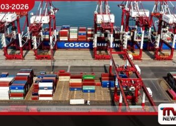 චීන බහාලුම් නෞකා දෙකක්  සාර්ථකව හෝර්මූස් සමුද්‍ර සන්ධිය  තරණය කරයි