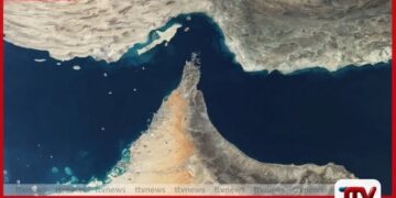 හෝමුස් සමුද්‍ර සන්ධිය හරහා ගමන්  ගන්නා නෞකාවලින් ගාස්තු අය කිරීමේ  ඉරාන සැලසුමට එරට පාර්ලිමේන්තු  කමිටුවක අනුමැතිය හිමිවෙයි