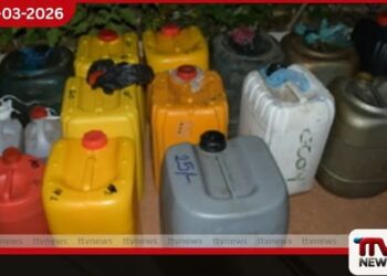 කුඩාඔය නිවසක සැඟවූ ඉන්ධන තොගයක් සමඟ කාන්තාවක් කොටුවෙයි