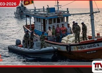 ගැඹුරු මුහුදේදී මත්ද්‍රව්‍ය ප්‍රවාහනය කළ  බවට සැක කෙරෙන බහුදින ධීවර යාත්‍රාවක්  නාවික හමුදා භාරයට