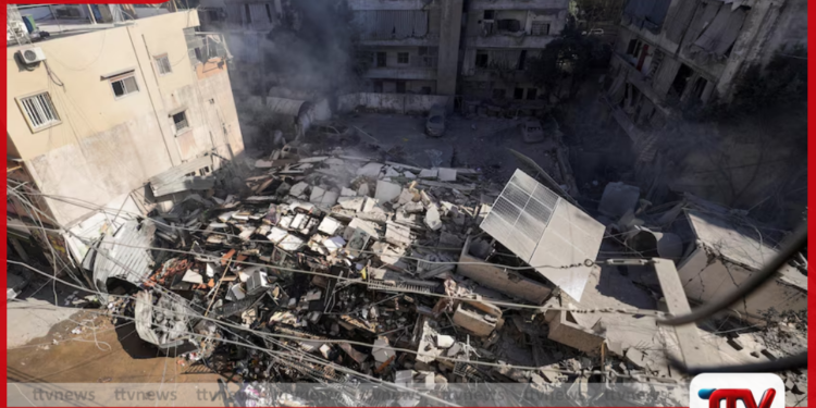 ටෙල් අවිව් නගරයට එල්ල වූ රොකට් ප්‍රහාරයකින් සිව්දෙනෙකුට තුවාල ජනජීවිතයට දැඩි බලපෑම්