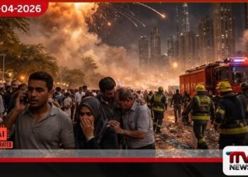 එක්සත් අරාබි එමීර් රාජ්‍යයේ  ප්‍රබල පිපිරීම් යුද ගින්න මැද ඩුබායි සහ අබුඩාබි අහස  දෙදරුම් කයි