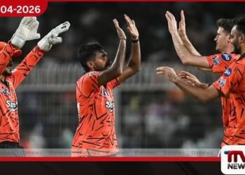 සන්රයිසස් හයිද්රාබාද් කණ්ඩායම කොල්කටා නයිට් රයිඩර්ස් පරදවා IPL ප්රථම ජයග්රහණය වාර්තා කරයි