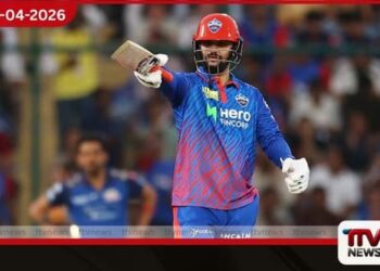 රිස්විගේ සුපිරි ඉනිමෙන් මුම්බායි පරදා දිල්ලි කැපිටල්ස් පෙරමුණට එයි