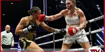 පිනෙයිරෝ පරාජය කළ  ලෝරන් ප්‍රයිස්ගෙන් ක්ලැරීසා ශීල්ඩ්ස්ට  සටනකට ආරාධනා