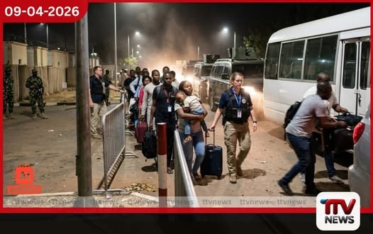 නයිජීරියාවේ ආරක්ෂාව දරුණු අගාධයක  අමෙරිකානු තානාපති නිලධාරීන්ට සහ  පවුල්වලට වහාම ඉවත් වීමට  හදිසි නියෝගයක්