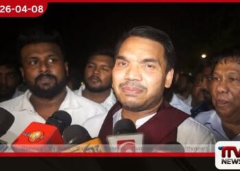 ආණ්ඩුවේ අයගේ වත්කම් සමාජ ප්රාග්ධනය වන විට විපක්ෂයේ අයගේ වත්කම් හොරකම් ලෙස හංවඩු ගසනවා