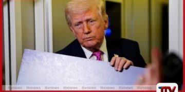 ජනාධිපති ට්‍රම්ප්ගේ  මානසික සෞඛ්‍යය පිළිබඳව  ඩිමොක්‍රටික් පක්ෂයෙන් ප්‍රශ්න