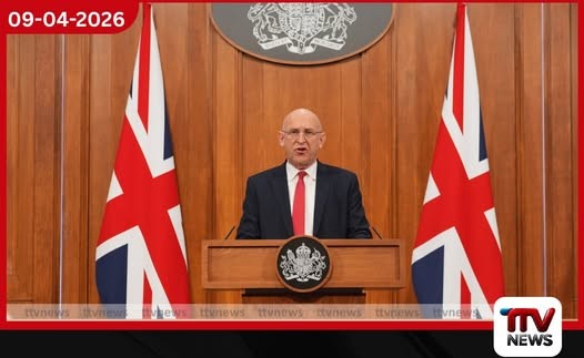 බ්රිතාන්ය මුහුදු සීමාවේ සබ්මැරීන මෙහෙයුමක නිරත වූ රුසියාවට බ්රිතාන්ය නාවික හමුදාවෙන් බාධා