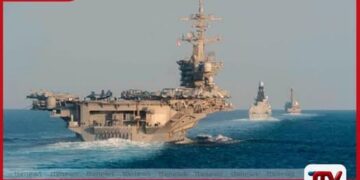 යුද නැව් 2ක්  හෝමුස් සමුද්‍ර සන්ධිය හරහා  ගමන් කළ බව  ඇමරිකාව කියයි