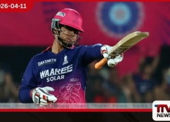 15 හැවිරිදි සූර්යවංශිගෙන්  ලෝක වාර්තාගත ඉනිමක්  IPL තරගබිම දෙදරුම් කවයි