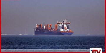 හෝමුස් සමුද්‍ර සන්ධිය හරහා යාමට  ඉරානය නෞකාවලින් ඩොලර් මිලියන 2ක ගාස්තුවක්  අය කරයි