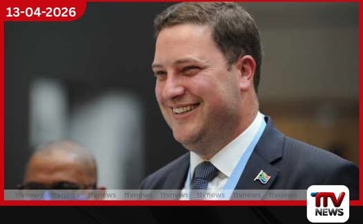 දකුණු අප්රිකාවේ ප්රධාන සභාග පක්ෂයේ නායකත්වයට කේප් ටවුන් නගරාධිපති පත්වෙයි