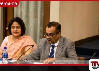 වසර හතරක් තුළ  මෙරට ව්‍යාපාරික ආයතන ලක්ෂ දෙකකට  අධික සංඛ්‍යාවක්  වැසී ගොස් ඇති බව අනාවරණය වේ