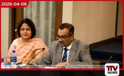 වසර හතරක් තුළ මෙරට ව්යාපාරික ආයතන ලක්ෂ දෙකකට අධික සංඛ්යාවක් වැසී ගොස් ඇති බව අනාවරණය වේ