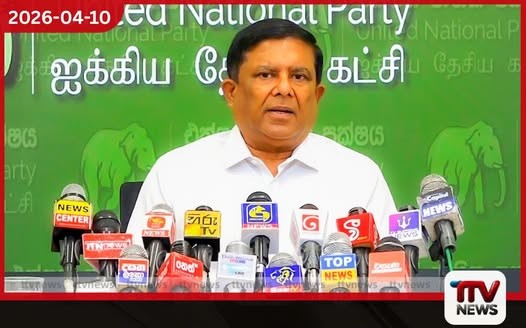 රනිල් සිංගප්පූරු ගියේ මෙරට වෛද්යවරුන් CIDයට කැඳවා පීඩනයට පත් කරන නිසයි