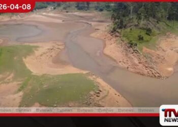 කාසල්රි සහ මාවුස්සාකැලේ  ජලාශවල ජල මට්ටම්  සීඝ්‍රයෙන් පහළට