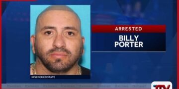 ටැටූ ශිල්පියෙකු පාරිභෝගික තරුණියකට ලිංගික අතවර කිරීමේ චෝදනාව මත අත්අඩංගුවට