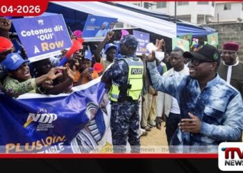 බෙනින් රාජ්‍යයේ ජනාධිපතිවරණයෙන්  රොමුවල්ඩ් වඩග්නි සියයට 94ක  විශිෂ්ට ජයක් ලබයි