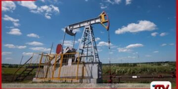 ඇමරිකා ඉරාන සාකච්ඡා  යළි ඇරඹීමේ බලාපොරොත්තුව මත  බොරතෙල් මිල  දෙවන දිනටත් පහත වැටෙයි