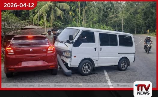 බිබිල – මොණරාගල මාර්ගයේ වෑන් රථයක් සහ මෝටර් රථයක් ගැටෙයි