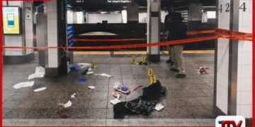 නිව්යෝර්ක් දුම්රිය පොළක මාරක පිහි ඇනුමක්