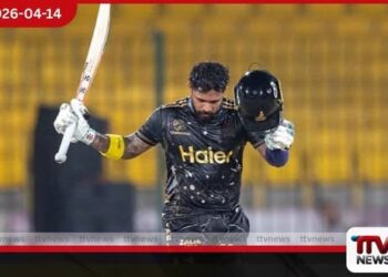 පාකිස්ථාන සුපර් ලීග් තරගාවලියේ වැඩිම ලකුණු ලාභියා ලෙස  කුසල් මෙන්ඩිස්  පෙරමුණට