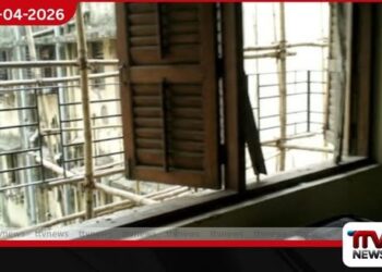 කැනඩාවේ සිට පැමිණි  ලාංකික පවුලක  දේපළ ගාල්ලේදී සොරාගනී