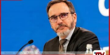 ලෝකය ආර්ථික පසුබැස්මකට  ගමන් කරමින් සිටින බවට  ජාත්‍යන්තර මූල්‍ය අරමුදල  අනතුරු අඟවයි