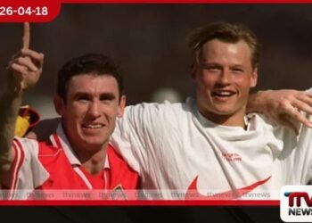 ආර්සෙනල් කණ්ඩායමේ  අභිමානවත් වීරයා  ඇලෙක්ස් මැනිංගර් වෙනුවෙන්  මාටින් කියොන්ගෙන්  සංවේදී උපහාරයක්