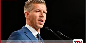 මගියාර් පීටර් යුරෝපා පාර්ලිමේන්තුවෙන්  ඉල්ලා අස්වෙයි