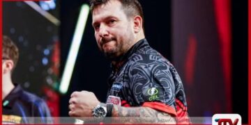 ලූක් ලිට්ලර් පරදා  රොටර්ඩෑම්හිදී ජොනී ක්ලේටන්  ජයග්‍රහණය තහවුරු කරයි