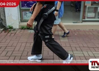 හොංකොං ගින්නෙන්  විපතට පත් වැඩිහිටියන්ට  සිය බඩුබාහිරාදිය සොයා ගැනීමට  රොබෝ කකුල් සහාය වෙයි