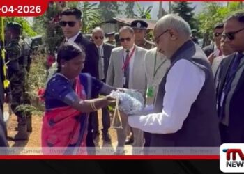 ඉන්දීය උප ජනාධිපති  සී.පී. රාධක්‍රිෂ්ණන්  නුවරඑළිය සීතා අම්මන් කෝවිල  වැඳපුදා ගනියි