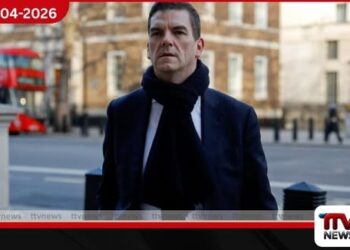 පීටර් මැන්ඩෙල්සන්ගේ  ආරක්ෂක නිෂ්කාශන මතභේදය හමුවේ  බ්‍රිතාන්‍ය විදේශ අමාත්‍යාංශ ප්‍රධානියා  ධුරයෙන් ඉල්ලා අස්වෙයි