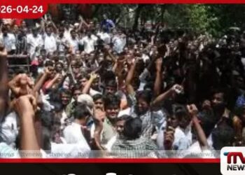 දකුණු ඉන්දියාවේ බල දේශපාලනය  උඩුයටිකුරු කළ හැකි  තමිල්නාඩුවෙන් ඇසෙන  පෙරළිකාර පුවත