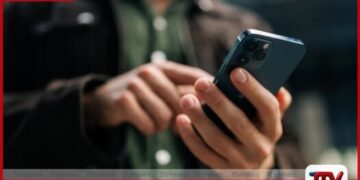 මෙරට දුරකථන භාවිතය වාර්තාගත ලෙස ඉහළට ජංගම දුරකථන ඝනත්වය 147% ඉක්මවයි