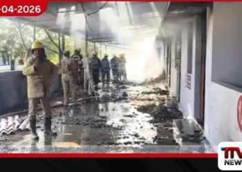 ඉන්දියාවේ  ගිනිකෙළි කර්මාන්තශාලාවක පිපිරීමක්