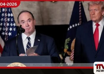 ඇමෙරිකානු නාවික හමුදා ලේකම්වරයා  වහාම ක්‍රියාත්මක වන පරිදි  ධුරයෙන් ඉල්ලා අස්වෙයි