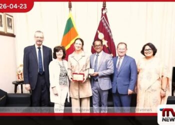 ප්‍රංශ සෙනෙට් නියෝජිත  පිරිසක් කථානායකවරයා  හමුවෙයි