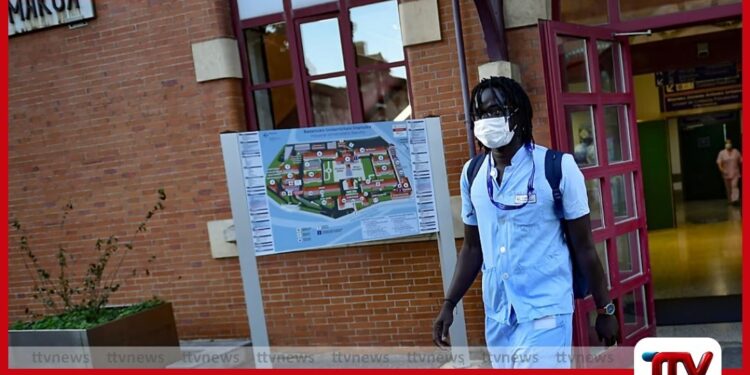 ස්පාඤ්ඤයේ සෞඛ්‍ය ක්ෂේත්‍රයේ  හිඩැස් පියවීමට