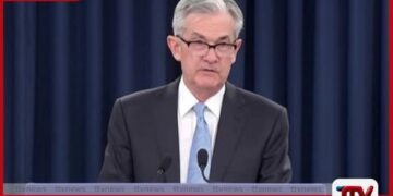 ජෙරොම් පවෙල්ට එරෙහි  පරීක්ෂණ අත්හිටුවයි