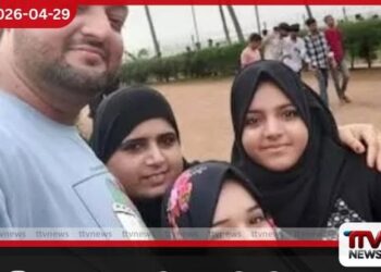 රාත්‍රී භෝජනය මරණ මංචකයක් කළ  අබිරහස් “පැණි කොමඩු” ගෙඩිය   එකම පවුලේ සිව් දෙනෙකු නිහඬ වූ  ඛේදවාචකයේ සුලමුල