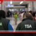 ඇමරිකානු රජයේ අර්බුදය හමුවේ  TSA ආරක්ෂක නිලධාරීන්  දහසකට අධික පිරිසක්  ඉල්ලා අස්වෙති