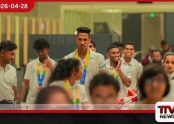 ආසියානු වෙරළ ක්‍රීඩා උළෙලේදී  ලක් මව බැබළවූ  දරුවෝ දිවයිනට  කටුනායකදී උණුසුම් පිළිගැනීමක්